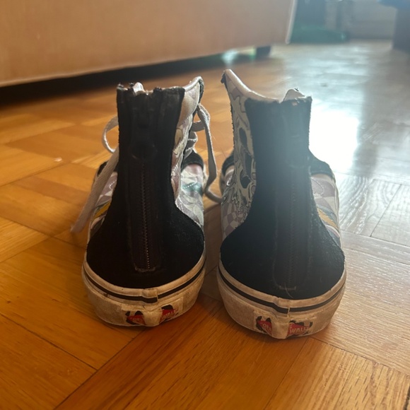 Vans x Disney Nightmare Before Christmas Sally Sk8-Hi Sneakers - Picture 2 of 4